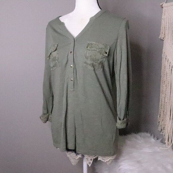 Chico's Tops - Chicos‎ | Popover Roll Tab Sleeve Blouse